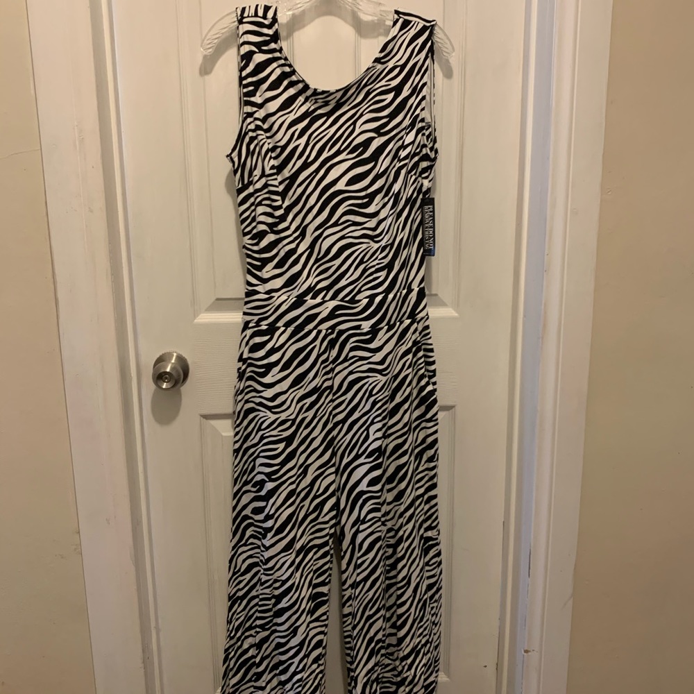 Brand new New York and company jumpsuit.